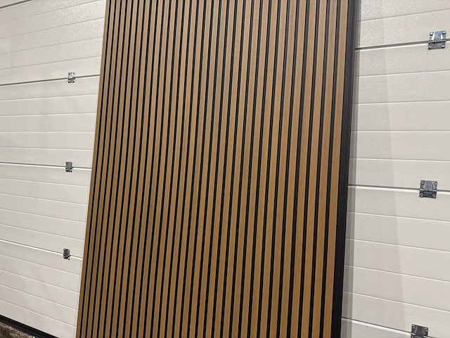 Composiet gevel plank teak - black (210x) - afbeelding 12 van  16