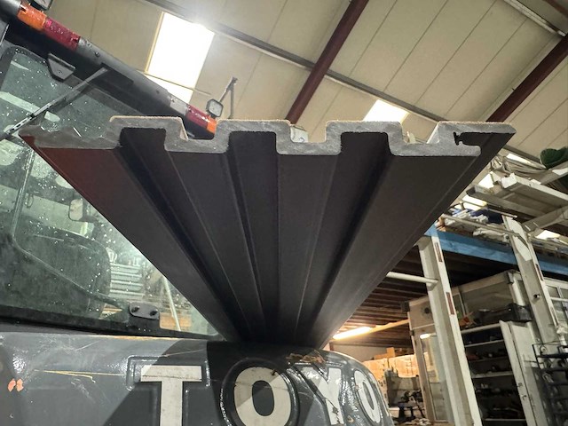 Composiet gevel plank teak - black (70x) - afbeelding 8 van  16