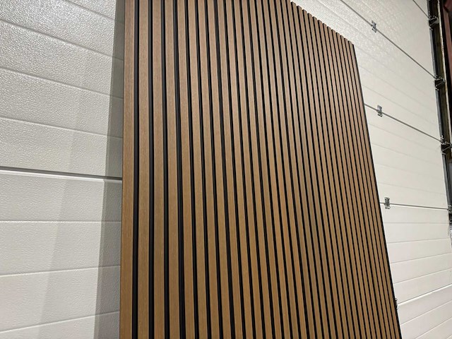 Composiet gevel plank teak - black (70x) - afbeelding 15 van  16