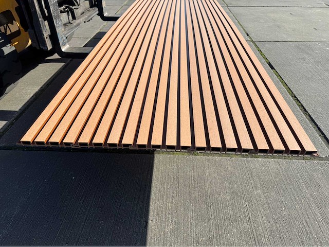 Composiet gevel plank (teak) (250x) - afbeelding 27 van  28