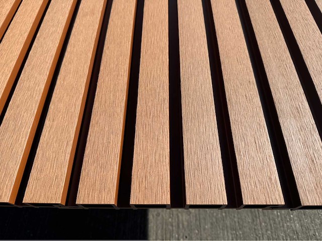 Composiet gevel plank (teak) (60x) - afbeelding 18 van  26