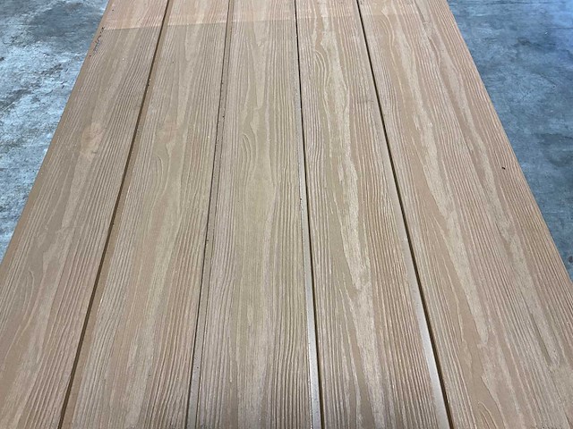 Composiet gevelbekleding natural cedar - 590x16,3x2,4 cm (45x) - afbeelding 3 van  8