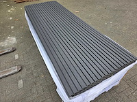 Composiet gevelbekleding rhombusprofiel antraciet (135x) - afbeelding 1 van  8