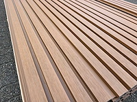 Composiet gevelbekleding rhombusprofiel donker eiken (100x) - afbeelding 2 van  7