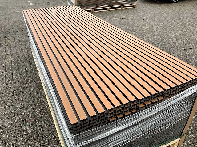 Composiet gevelbekleding rhombusprofiel eiken/zwart (20x) - afbeelding 5 van  6