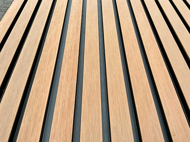 Composiet gevelbekleding rhombusprofiel eiken/zwart (20x) - afbeelding 6 van  7