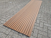 Composiet gevelbekleding rhombusprofiel teak (25x) - afbeelding 1 van  8
