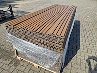 Composiet gevelbekleding rhombusprofiel teak (50x) - afbeelding 6 van  7