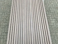 Composiet gevelbekleding rhombusprofiel walnoot (135x) - afbeelding 5 van  8