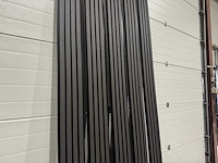 Composiet gevelplank geborsteld zwart (45x) - afbeelding 28 van  28