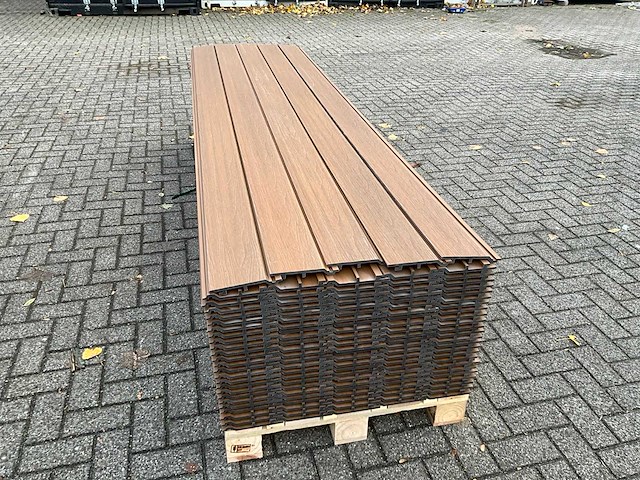 Composiet rabatplank 2900 x 172 x 20.5 mm (160x) - afbeelding 3 van  8