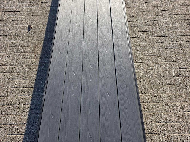 Composiet rabatplank antraciet 4000 x 1560 x 21 mm (75x) - afbeelding 1 van  2