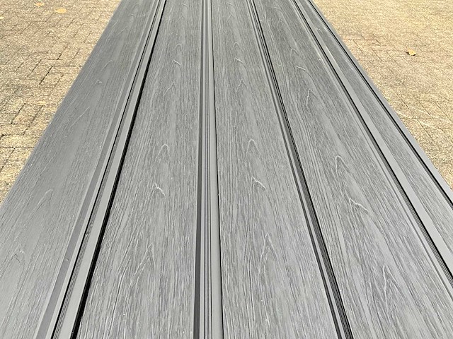 Composiet rabatplank zwart 4000 x 156 x 20.5 mm (75x) - afbeelding 2 van  7