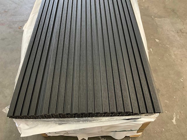 Composiet rhombus gevelbekleding zwart (50x) - afbeelding 4 van  4