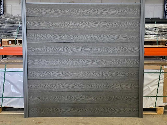 Composiet schutting 16.90 m - afbeelding 1 van  15