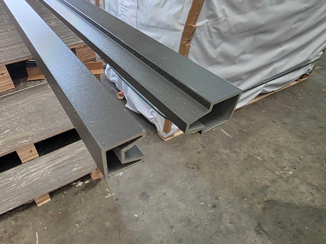 Composiet schutting 9.42 m - afbeelding 3 van  14