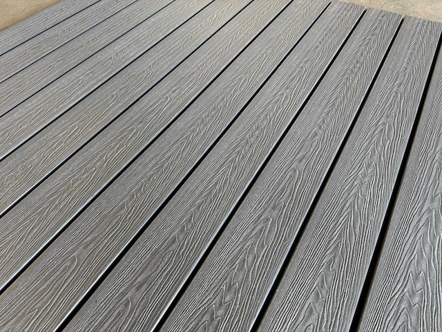 Composiet vloer plank grijs (25x) - afbeelding 13 van  13