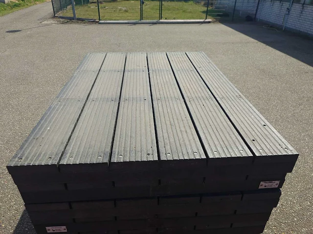 Composiet vlonderdeel/pallet (10x) - afbeelding 6 van  7
