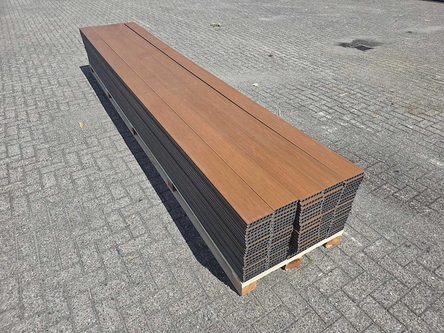 Composiet vlonderplank eiken (105x) - afbeelding 1 van  9