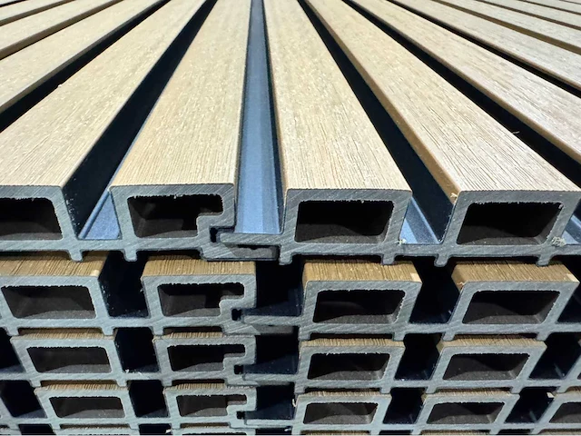 Composiet wandpaneel black-tena oak (45x) 2000mm - afbeelding 8 van  8