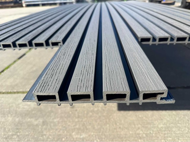 Composiet wandpaneel silver-grey-black (30x) - afbeelding 1 van  22