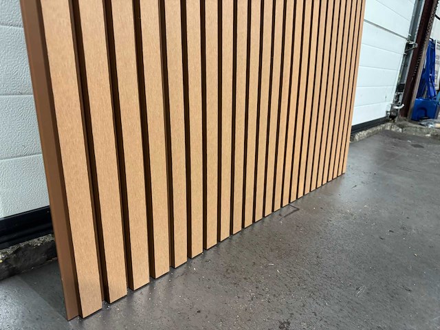 Composiet wandpaneel teak-bruin (15x) - afbeelding 9 van  18