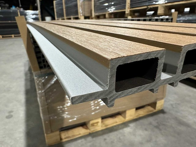Composiet wandpaneel teak-grey (120x) - afbeelding 13 van  19