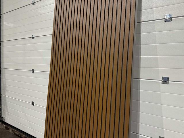 Composiet wandpaneel teak-grey (120x) - afbeelding 17 van  19