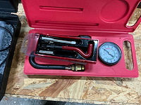 Compressiemeter en draadreparatieset - afbeelding 1 van  1