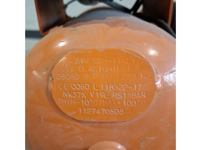 Compressor 400/20l 230v~ fiac, fv 304-20, bouwjaar 2017 - afbeelding 6 van  7