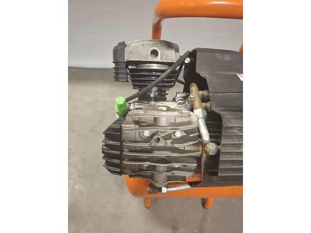 Compressor 400/20l 230v~ fiac, fv 304-20, bouwjaar 2018 - afbeelding 2 van  7