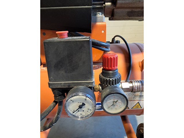 Compressor 400/20l 230v~ fiac, fv 304-20, bouwjaar 2018 - afbeelding 15 van  18