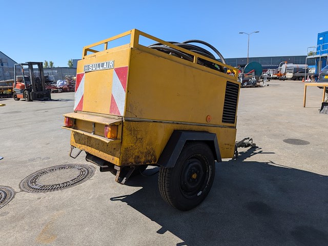 Compressor aanhangwagen, sullair - afbeelding 16 van  20