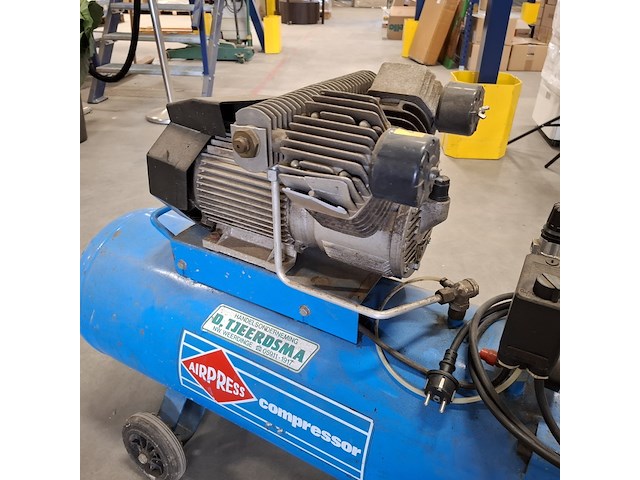 Compressor, airpress, blauw - afbeelding 7 van  8