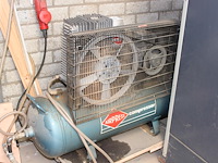 Compressor airpress k100-450. bouwjaar 1992. - afbeelding 1 van  3