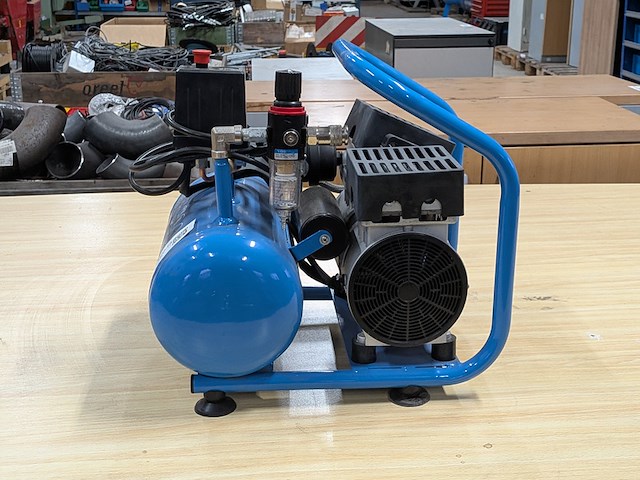 Compressor airpress, l6-95 silent, bouwjaar 2022 - afbeelding 3 van  7