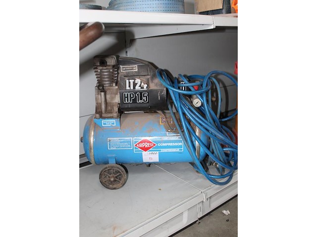 Compressor airpress lt24 met luchtslang met bandenpomp - afbeelding 2 van  5