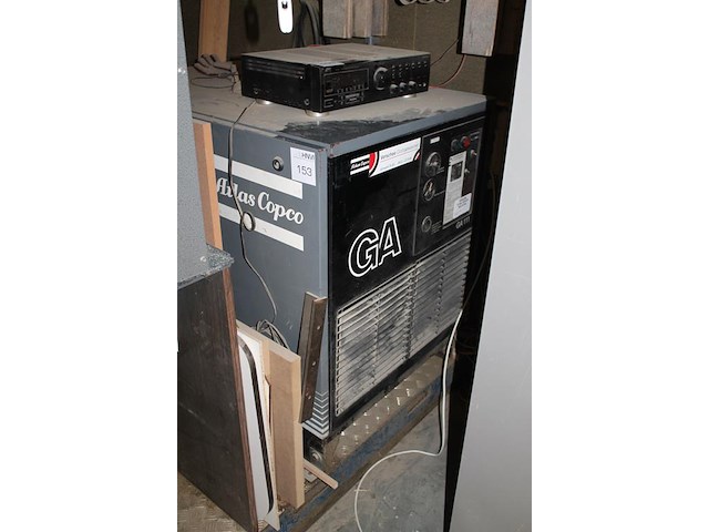 Compressor atlas copco ga111-122 met buffervat 900 ltr en luchtdroger eminent. 7468 draaiuren. bouwjaar ve... - afbeelding 2 van  7