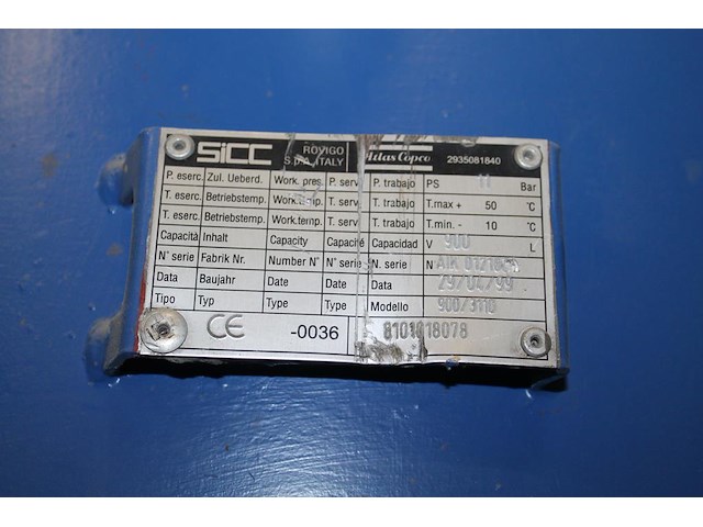 Compressor atlas copco ga111-122 met buffervat 900 ltr en luchtdroger eminent. 7468 draaiuren. bouwjaar ve... - afbeelding 6 van  7