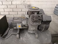 Compressor atlas copco, le7 uv, bouwjaar 1989 - afbeelding 4 van  8