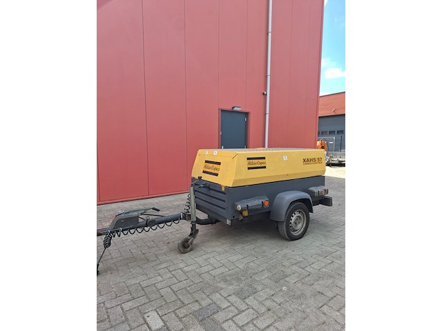 Compressor atlas copco, xahs 57, bouwjaar 2009 - afbeelding 7 van  13