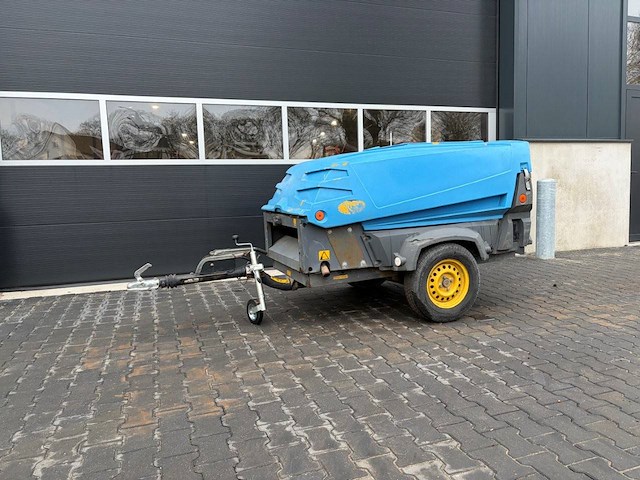 Compressor atlas copco xas67dd diesel - afbeelding 1 van  1
