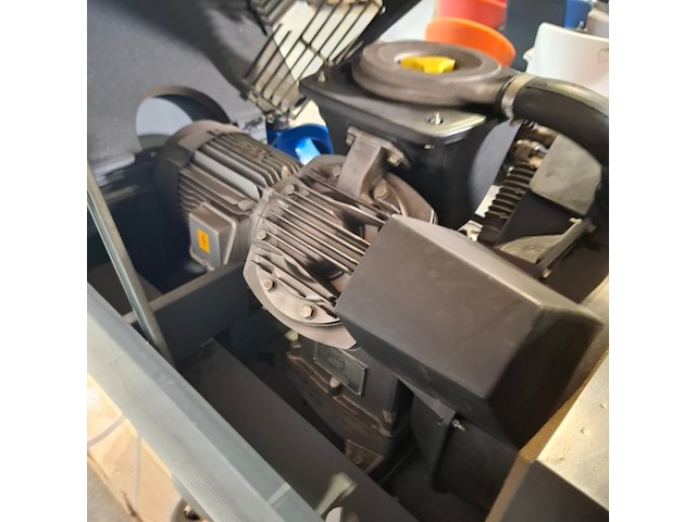 Compressor, atlas copco - afbeelding 7 van  18