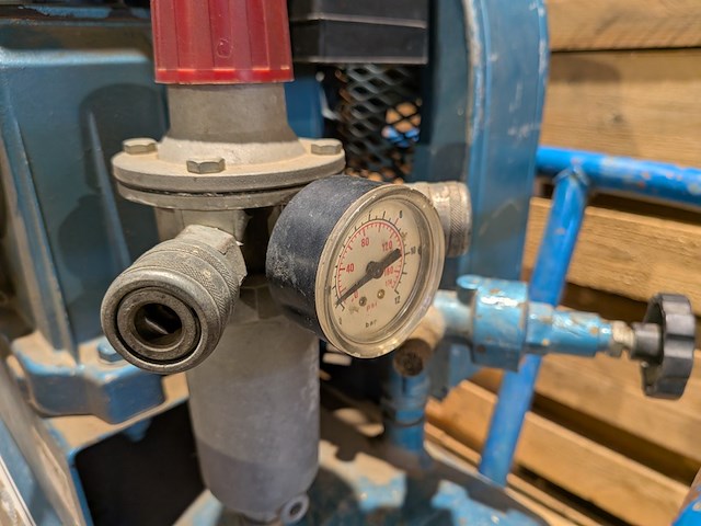 Compressor, clarkeair - afbeelding 6 van  10