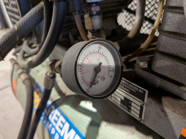 Compressor, creemers, cs 220 k, 2000 - afbeelding 9 van  14