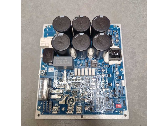 Compressor drive board 3-fasen 6/9/12/16/19/22dc - afbeelding 1 van  1