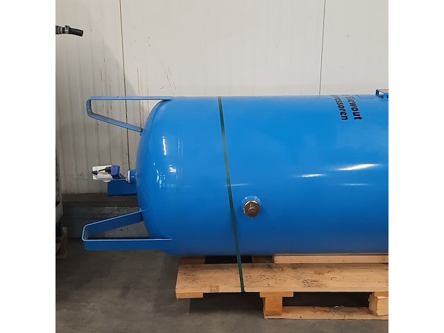 Compressor en buffervat, o.a atlas copco, o.a ga 18 - afbeelding 5 van  18