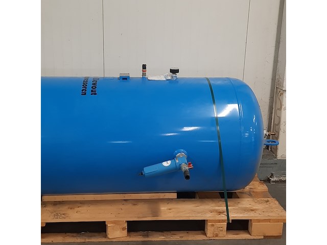 Compressor en buffervat, o.a atlas copco, o.a ga 18 - afbeelding 6 van  18