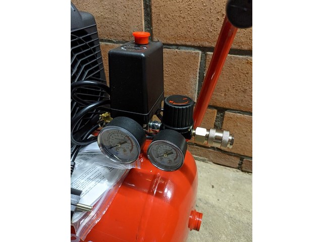 Compressor fiac, cosmos 2420 - afbeelding 2 van  5