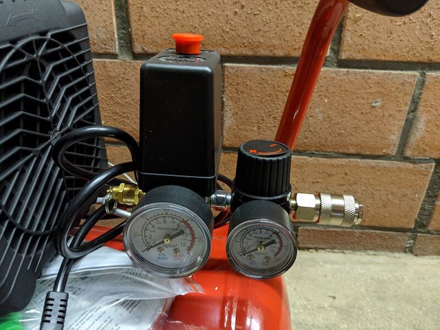 Compressor fiac, cosmos 2420 - afbeelding 2 van  6